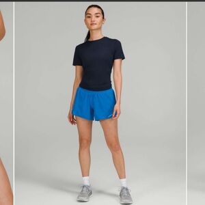 Lululemon Hotty Hot Short 4in in poolside